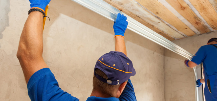 commercial overhead garage door repair in East Hemet