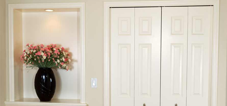 residential closet door repair in East Hemet